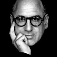 Slitta a ottobre Michael Nyman a Cagliari